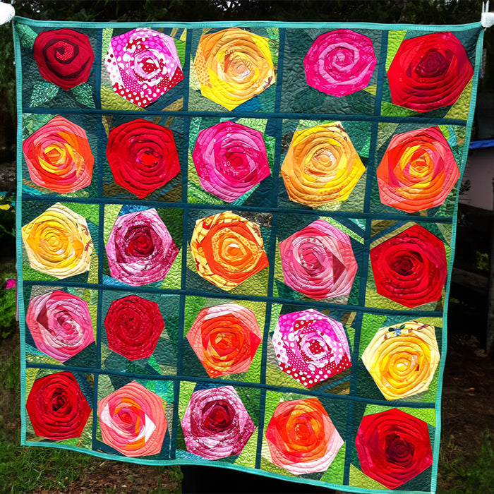 Blooming Roses Quilted Blanket - Throw (55" x 60")