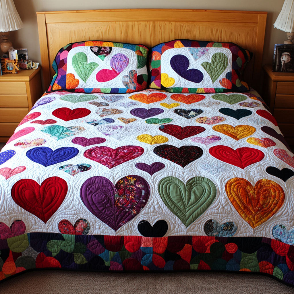 Bound by Love 3-Piece Quilted Bedding Set - Single (59" x 70")