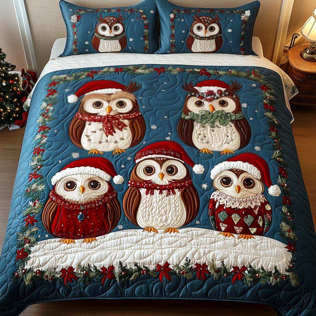 Festive Owls 3-Piece Quilted Bedding Set - Single (59" x 70")