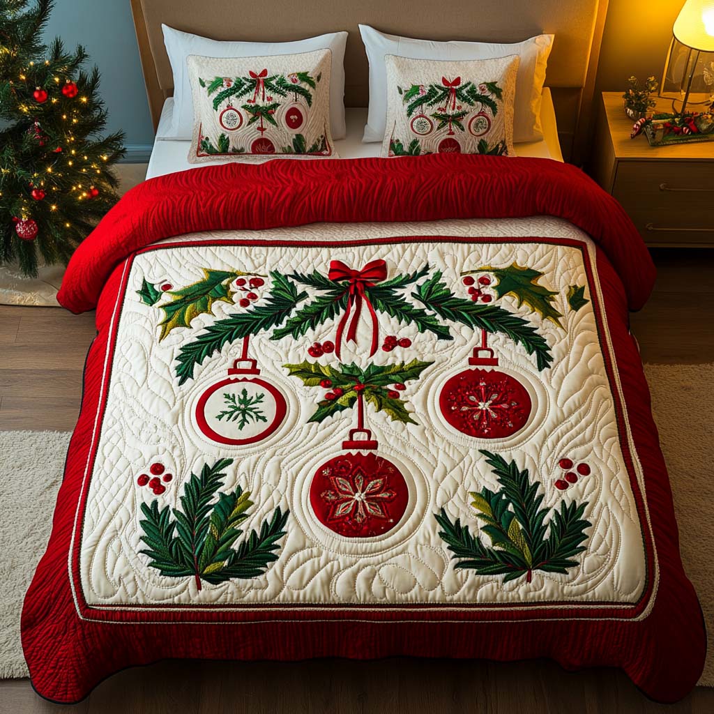 Festive Ornaments 3-Piece Quilted Bedding Set - Single (59" x 70")