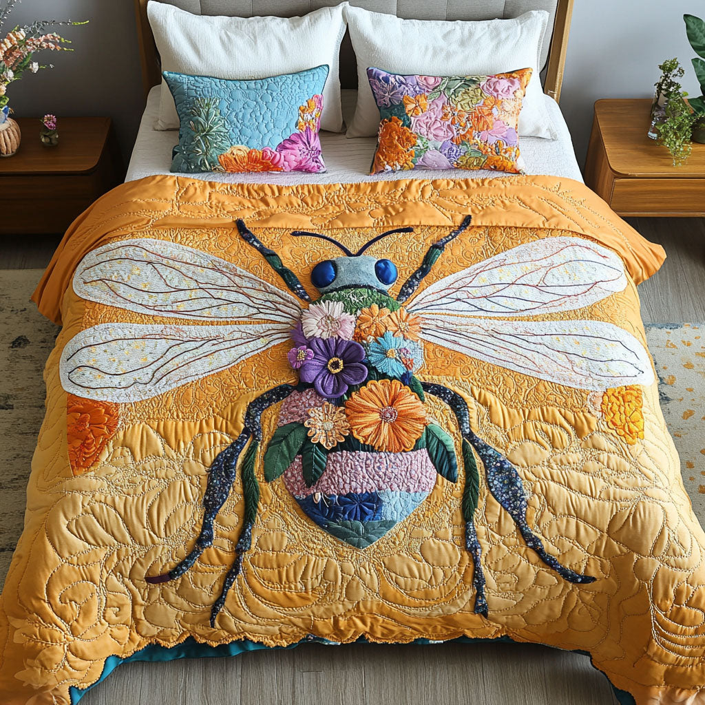Golden Bloom 3-Piece Quilted Bedding Set - Single (59" x 70")