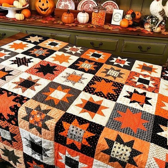 Halloween Patterned Quilted Blanket - Throw (55" x 60")