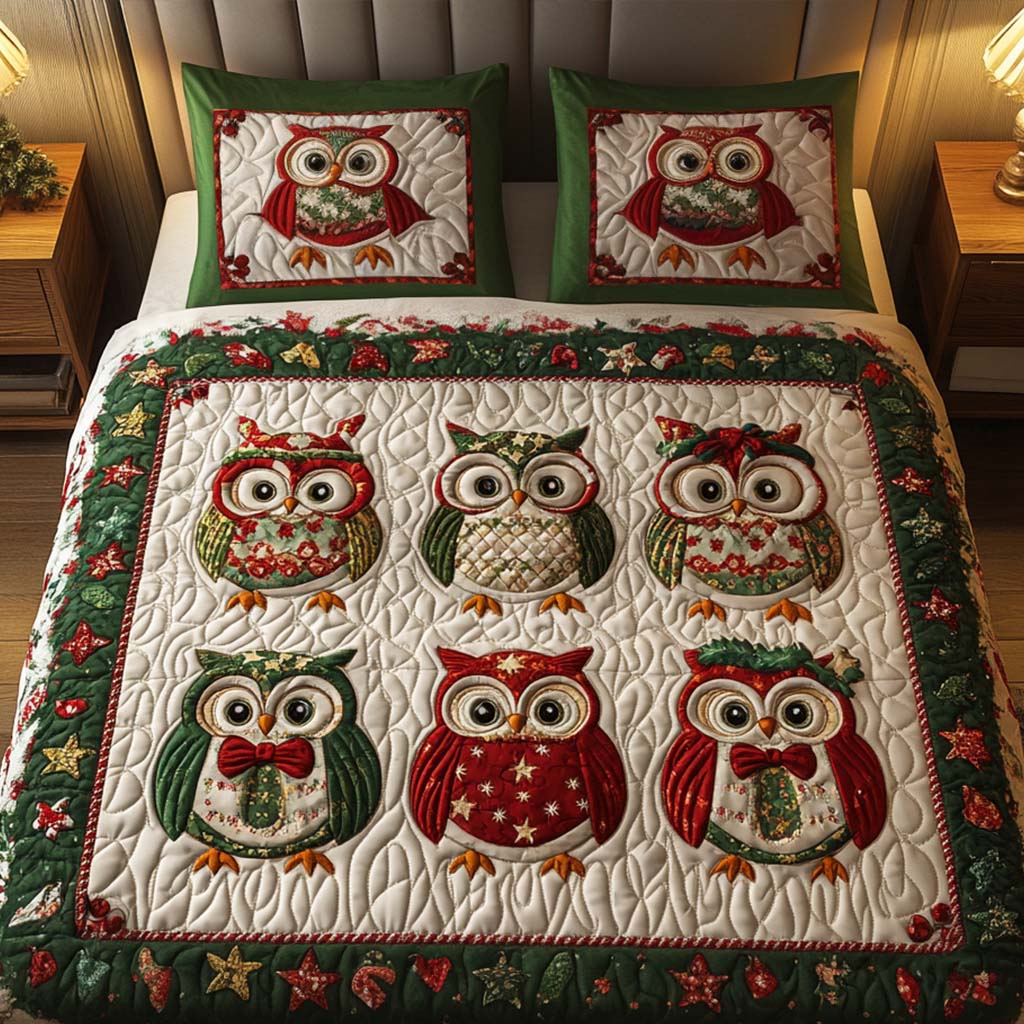 Holiday Hoots 3-Piece Quilted Bedding Set - Single (59" x 70")
