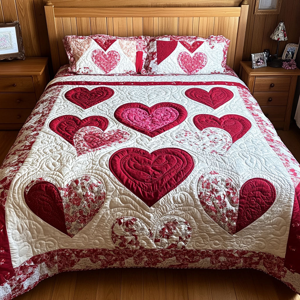 Love in Bloom 3-Piece Quilted Bedding Set - Single (59" x 70")