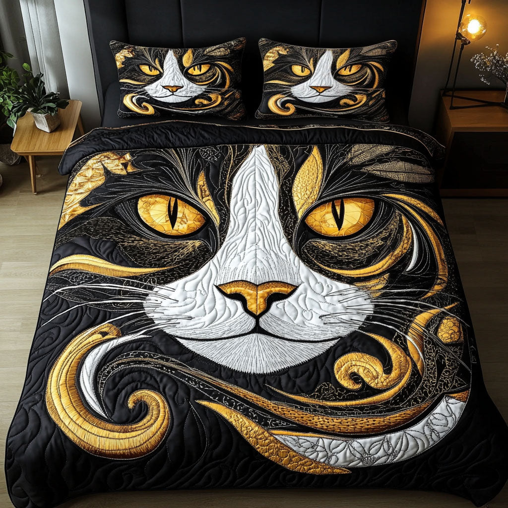 Majestic Cat Stare 3-Piece Quilted Bedding Set - Single (59" x 70")
