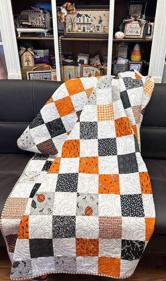 Midnight Haunt Quilted Blanket - Throw (55" x 60")