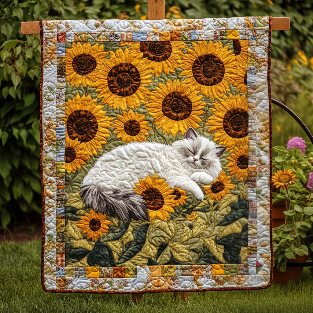 Siesta Silhouettes Quilted Blanket - Throw (55" x 60")
