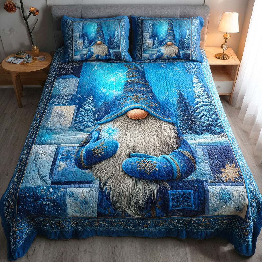 Winter Gnome Whispers 3-Piece Quilted Bedding Set - Single (59" x 70")