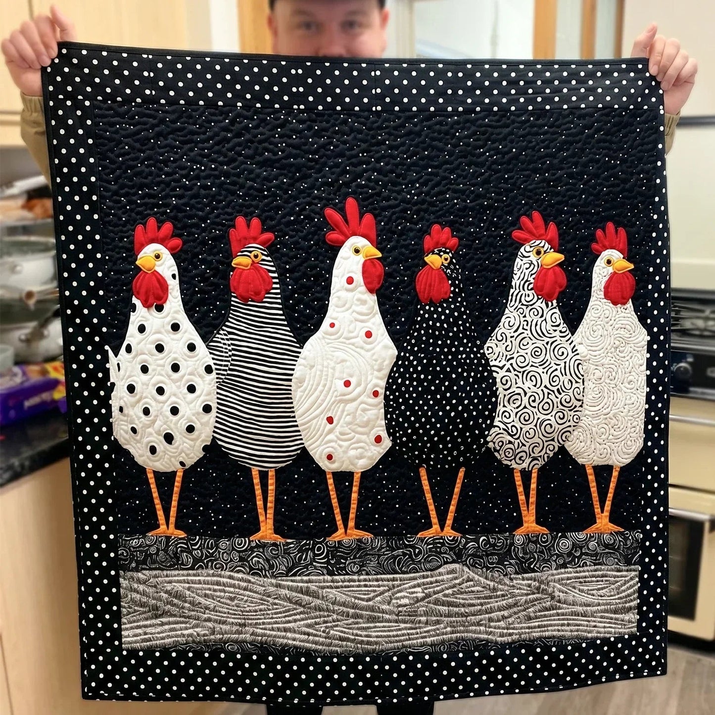 Classic Hen Quilt Blanket - Quilted Blanket by OtterMia