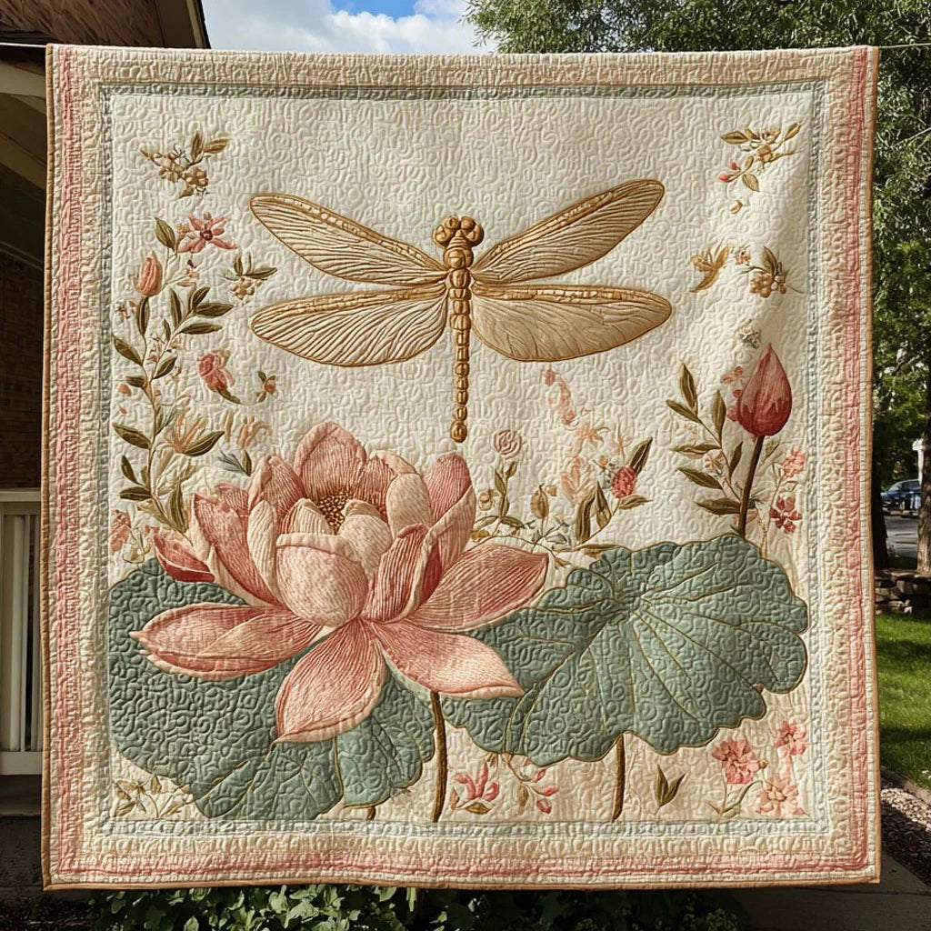 Graceful Lotusfly Quilt Blanket