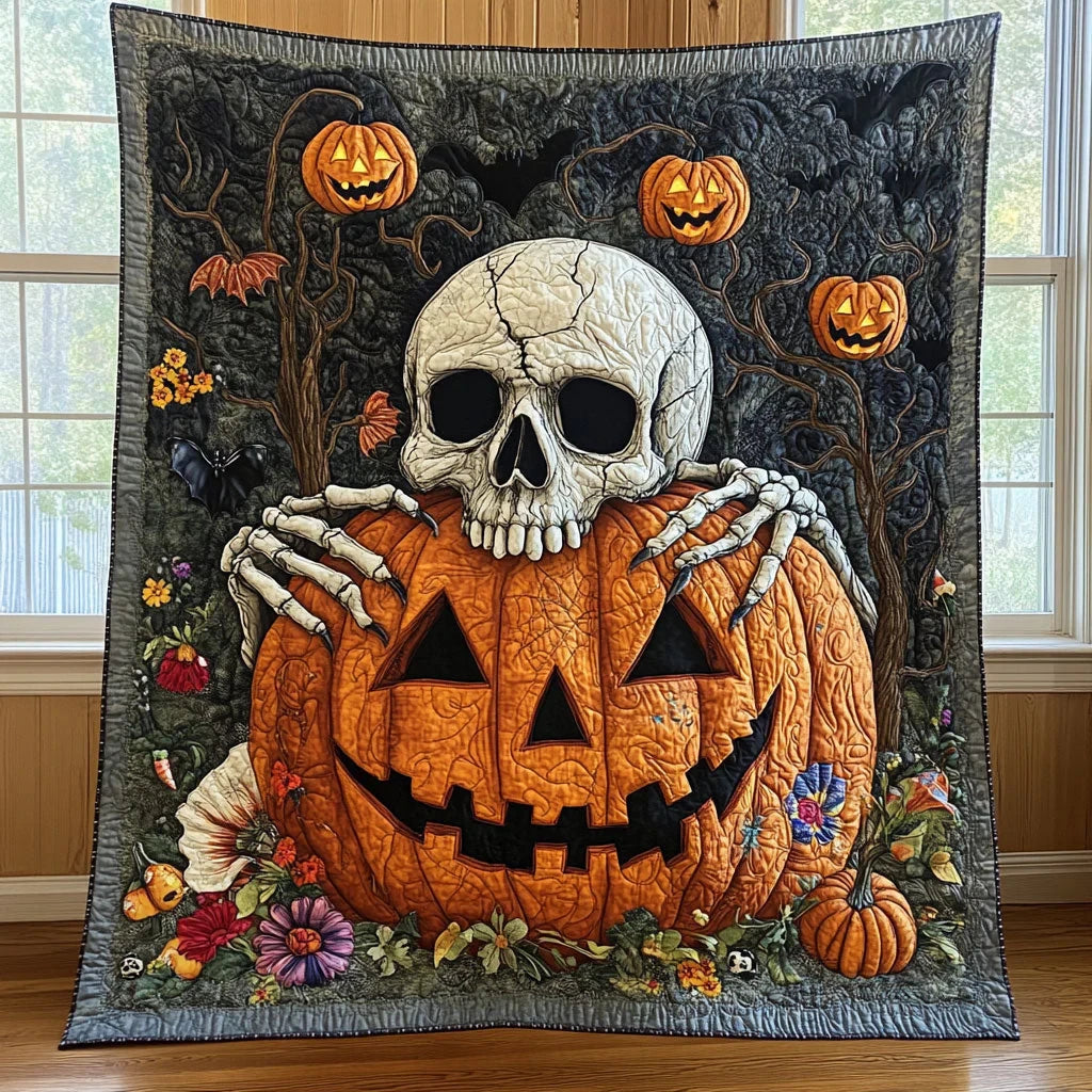 Grinning Curse Quilt Blanket