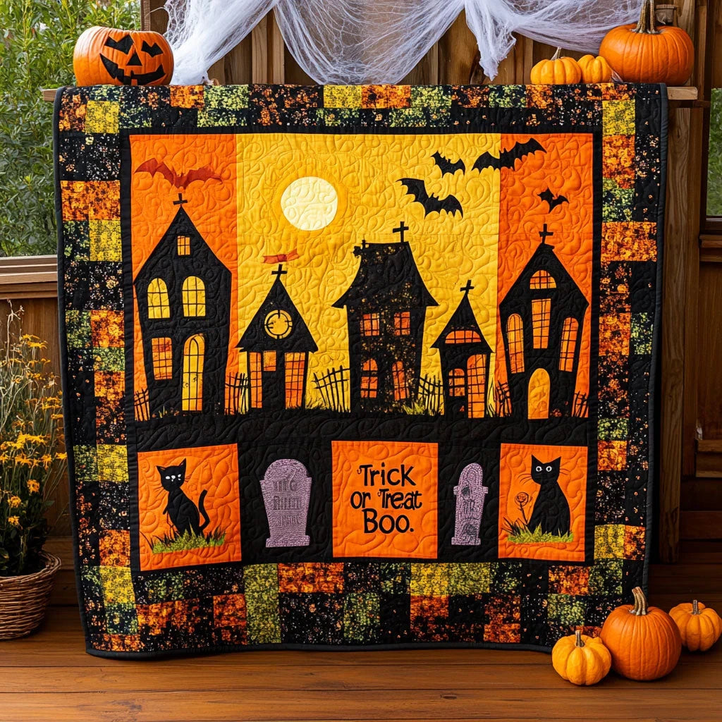 Moonlit Haunt Quilt Blanket