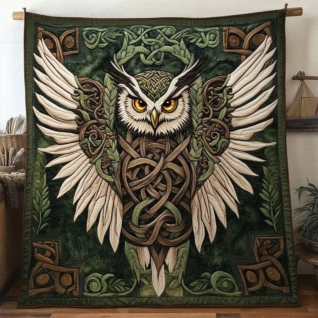 Wisdom Owl Quilt Blanket