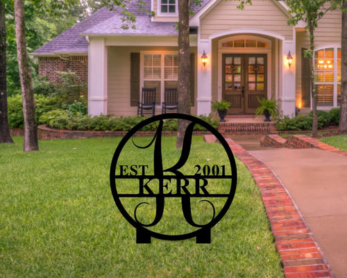 Valentines Day Gift, Round Personalized Metal Monogram Sign. Wedding Gift. Family Name Established Sign. Outdoor Name Sign. Last Name Sign Laser Cut Metal Signs Custom Gift Ideas