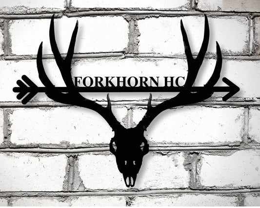 Metal Animal Sign Metal Animal Decor Deer Sign Family Name Sign Metal Name Plate Name Plaque Front Porch Decor Porch Sign - 8 inches - metal sign