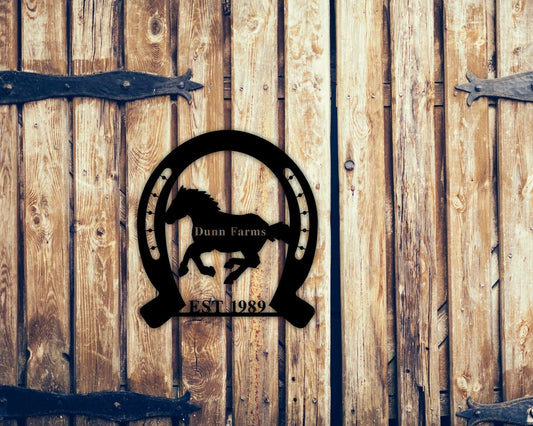 Custom Family Sign, Personalized Metal Sign, Family Name Sign, Welcome Sign, Farm Sign, Ranch Gate Sign - metal sign