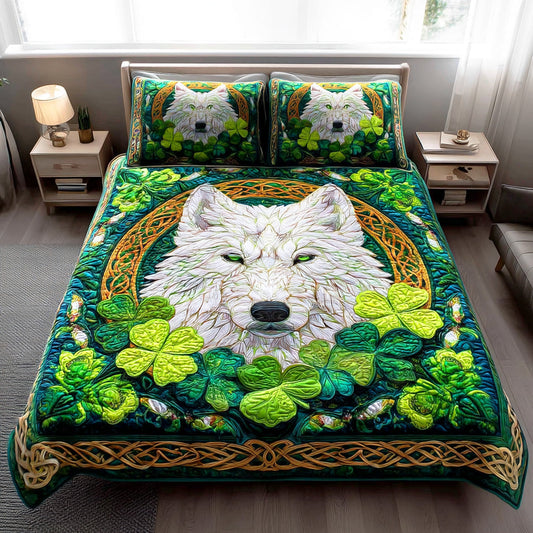 Celtic Moon Wolf 3-Piece Quilted Bedding Set - Single (59" x 70")