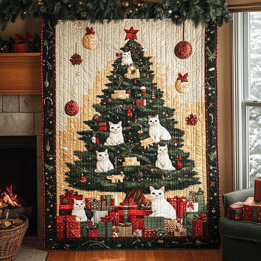 Cozy Christmas Cats Quilted Blanket - Throw (55" x 60")
