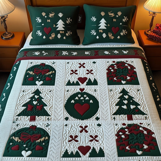 Cozy Winter Whiskers 3-Piece Quilted Bedding Set - Single (59" x 70")