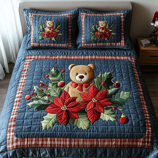 Festive Holly 3-Piece Quilted Bedding Set - Single (59" x 70")