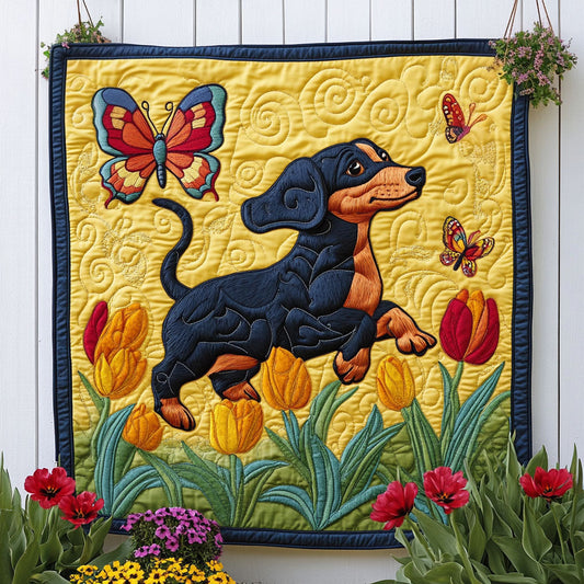 Happy Tails Quilted Blanket - Baby (30" x 40")