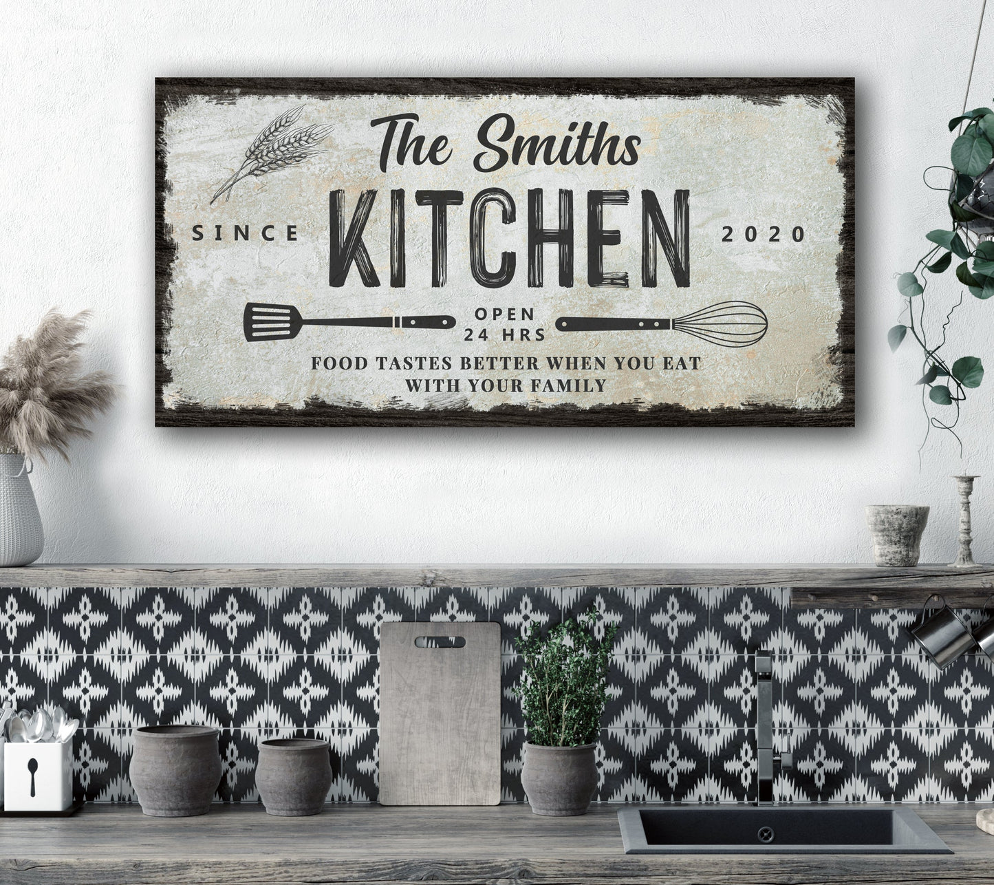 Family Kitchen (Whisk and Spatulla) - Personalized Family Huge Canvas
