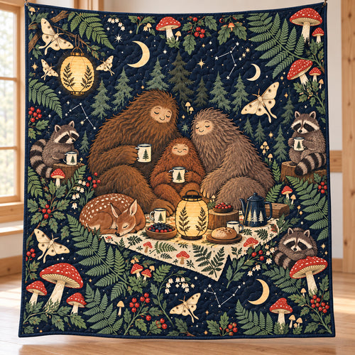 Lantern Picnic Under the Pines Quilt Blanket