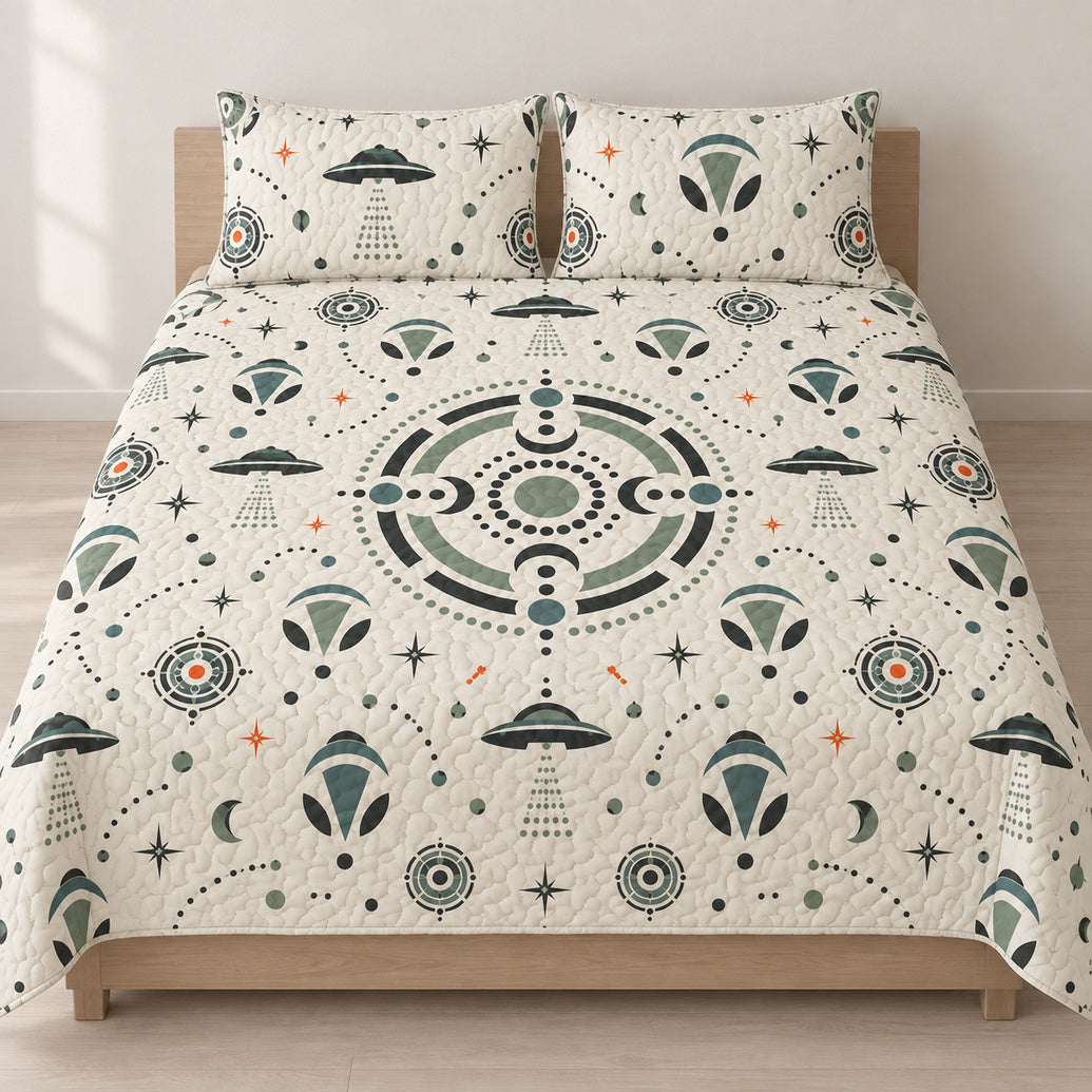 Crop Circle Visitors Bedding Set