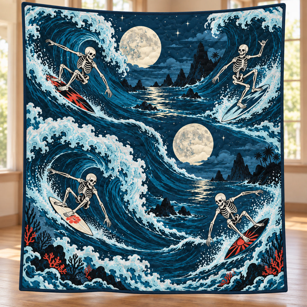 Pale Moon Breakers Quilt Blanket