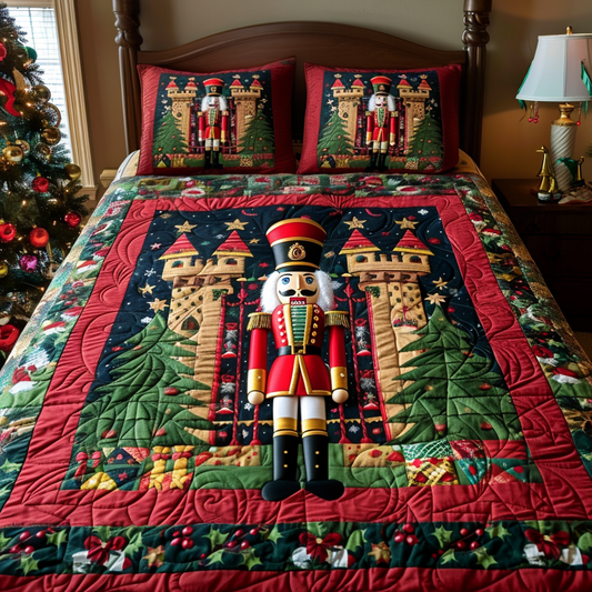 Royal Nutcracker Charm Quilted Bedding Set - Single (59" x 70")