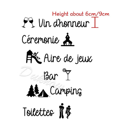 Personalized French wedding directional vinyl sticker in black, shown on welcome sign board display.