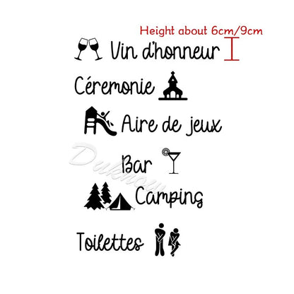 Personalized French wedding directional vinyl sticker in black, shown on welcome sign board display.