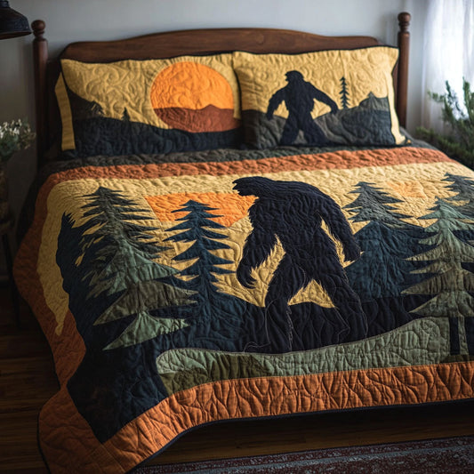 Sasquatch Trails 3-Piece Quilted Bedding Set - Single (59" x 70")
