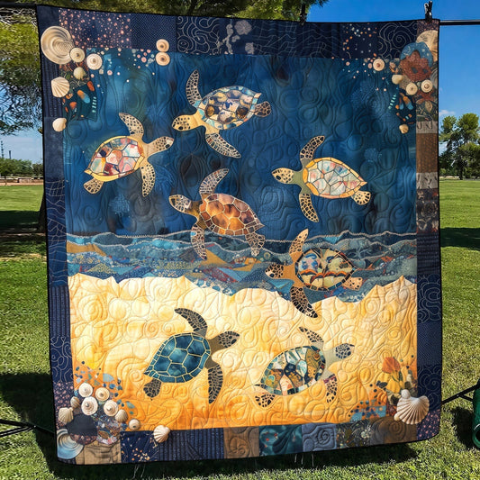 Throw (55'' x 60'') /Sea Turtle Mingle Quilted Blanket