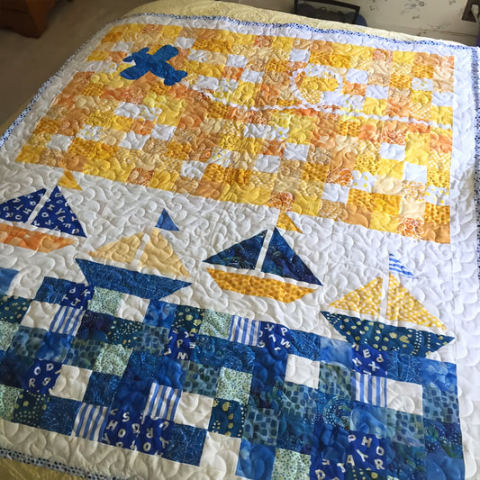 Sunset Boats Quilted Blanket - Throw (55" x 60")
