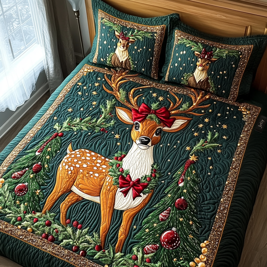 The Spirit of Noel Quilted Bedding Set - Single (59" x 70")