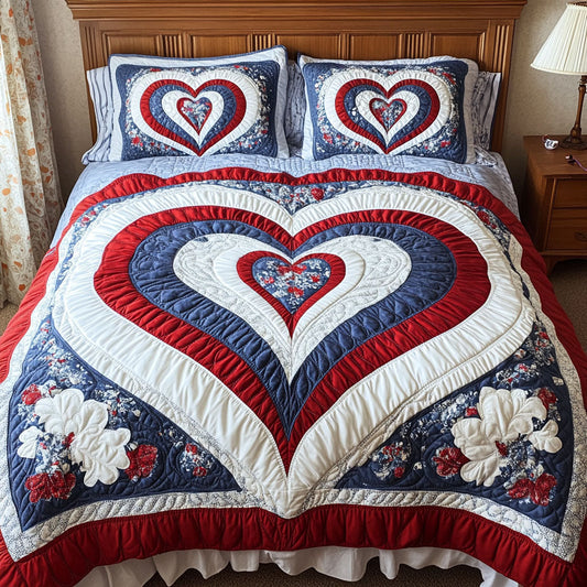 Timeless Love Blooms 3-Piece Quilted Bedding Set - Single (59" x 70")