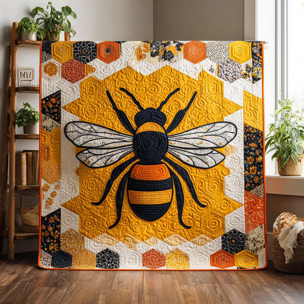 Bee Dream Quilt Blanket
