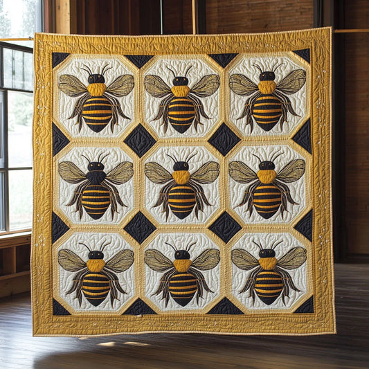 Bee Gathering Quilt Blanket