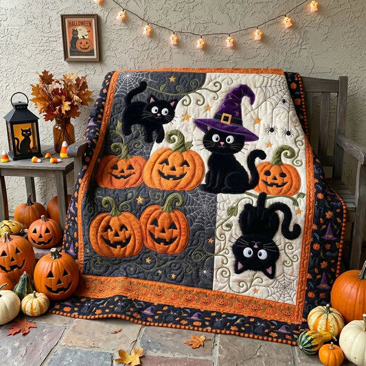 Black Cats And Pumpkins Halloween Quilt Blanket