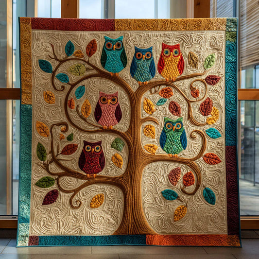 Branching Owl Garden Quilt Blanket