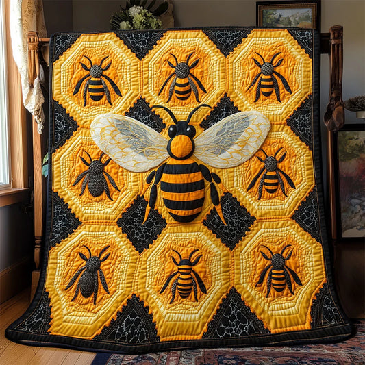 Classic Meadow Bee Quilt Blanket