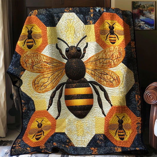 Cottage Honey Bee Quilt Blanket