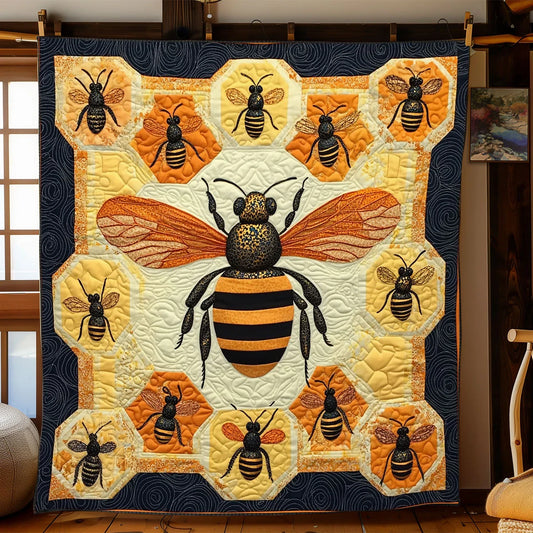 Country Vintage Bee Quilt Blanket