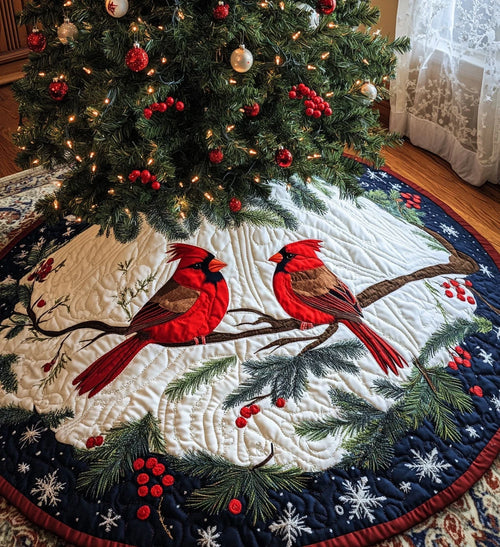 Garland Grace Quilted Christmas Tree Skirt