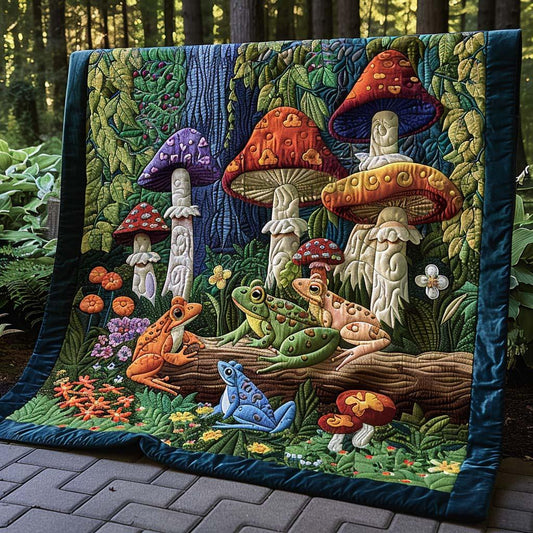 Gentle Frog Quilt Blanket - Quilted Blanket by OtterMia