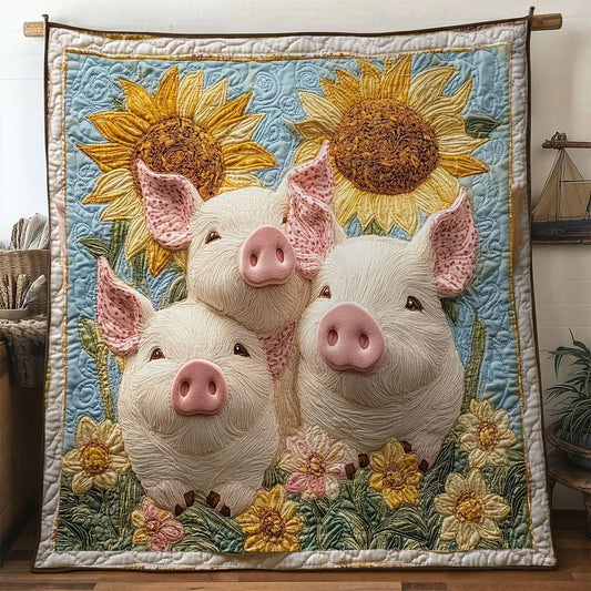 Gentle Pig Quilt Blanket