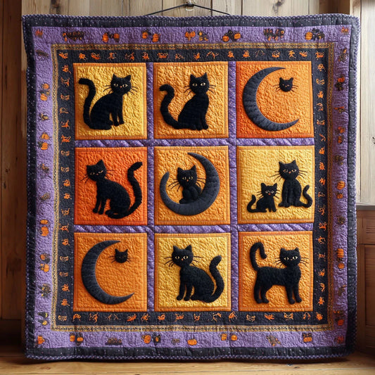 Ghostly Paws Quilt Blanket