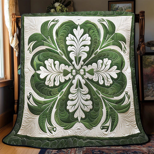 Leafy Pattern Quilt Blanket
