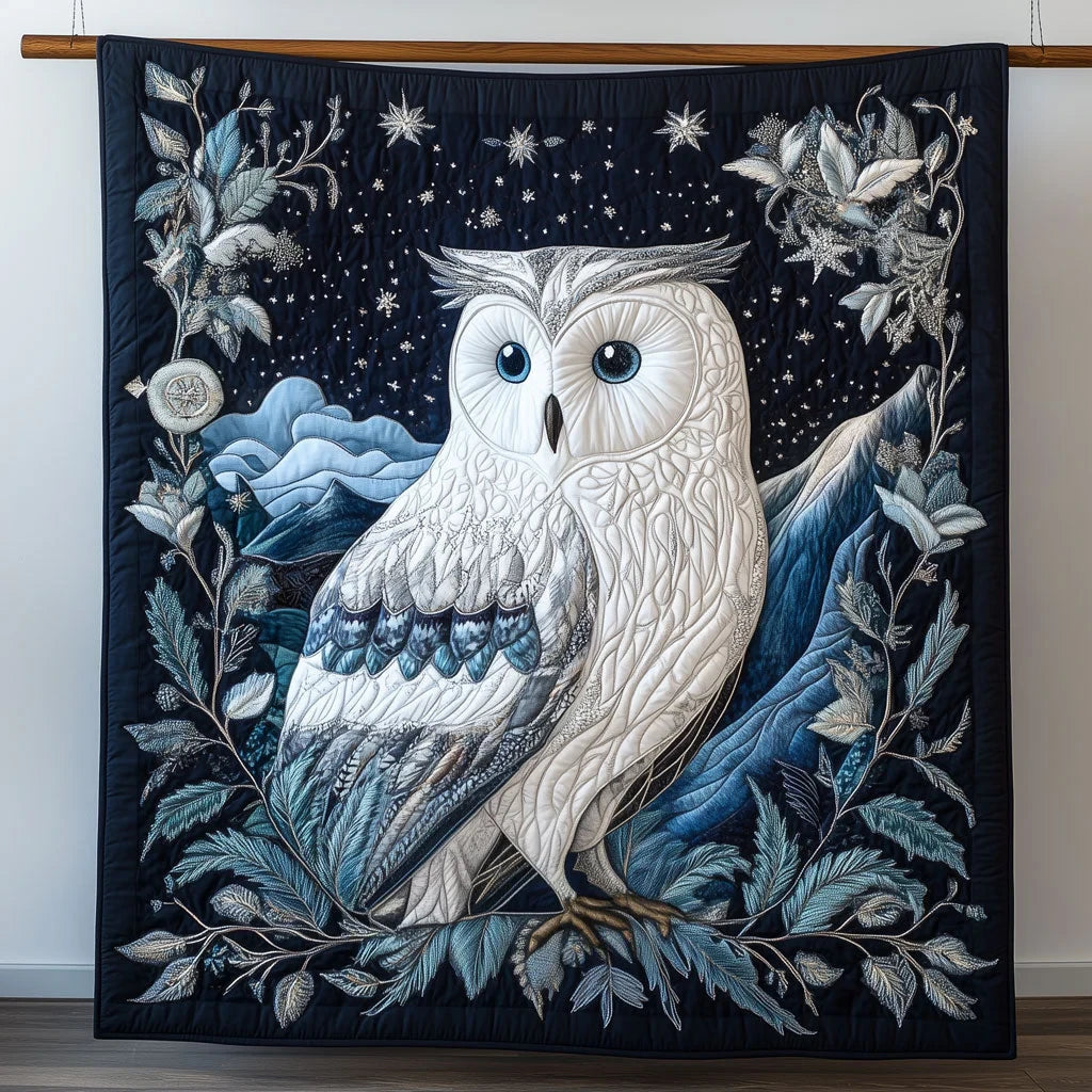 Majestic Snow Owl Quilt Blanket